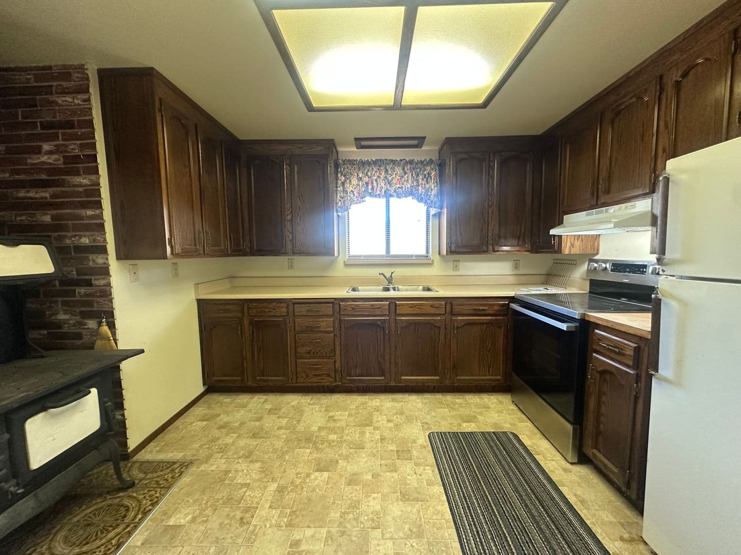 Copperopolis House: 4600 Little John Rd