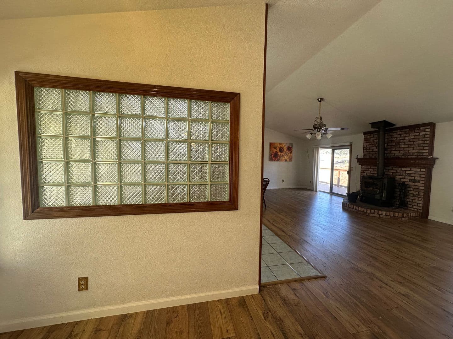 Coulterville House: 10475 Gusano Way