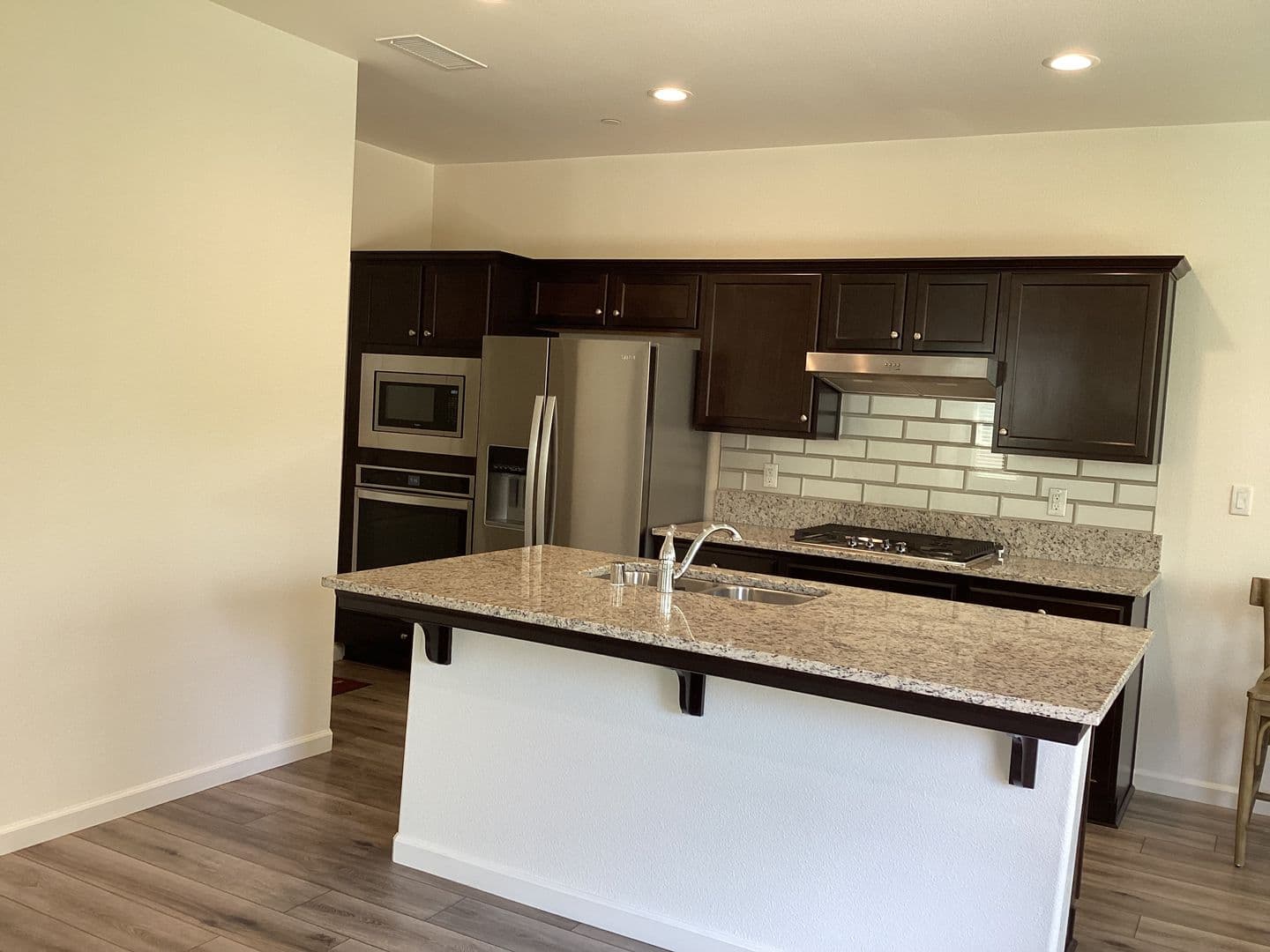 Clovis House: 2573 Daisy Drive