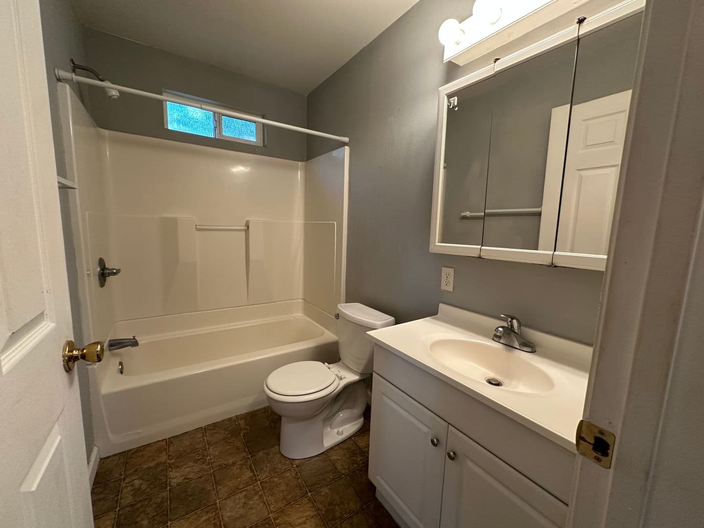 Chico Apartment: 1175 E 8th Street
