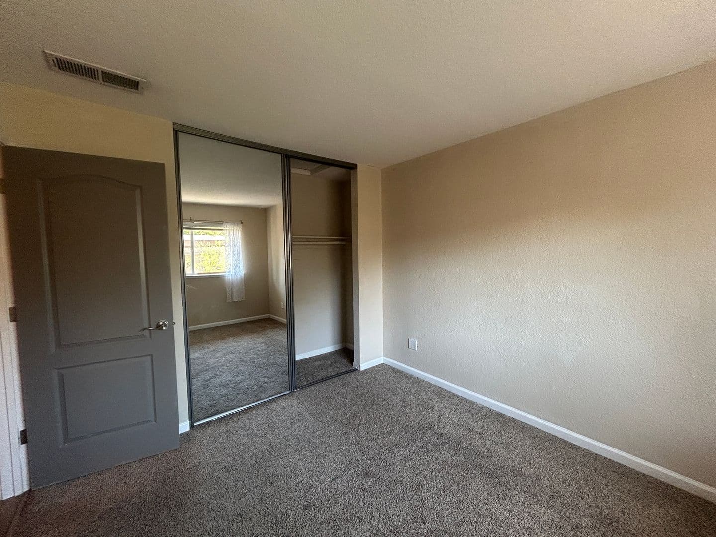 Modesto House: 1177 Norwegian Avenue Apt. 47