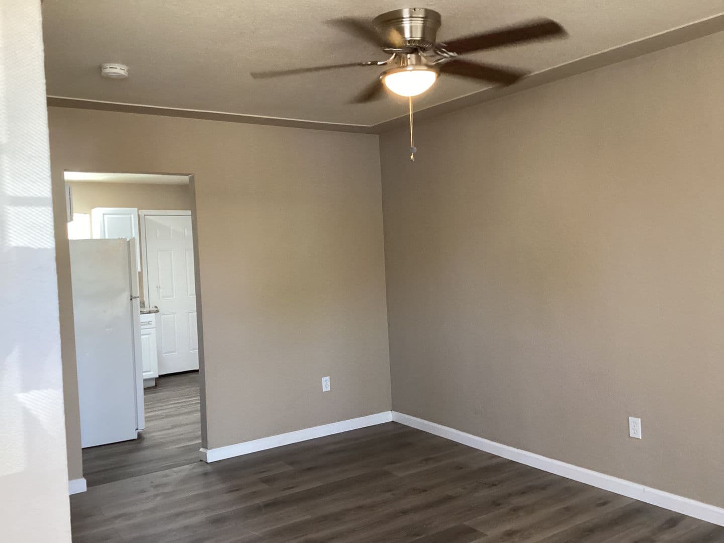 Fresno Apartment: 3364 Mayfair Drive South