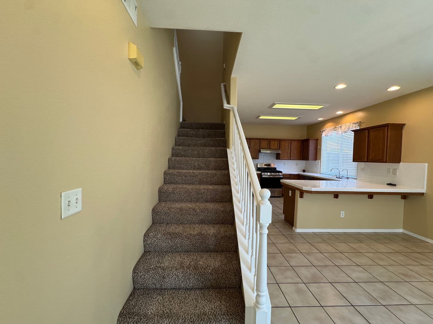 Clovis House: 747 W. Siena Lane