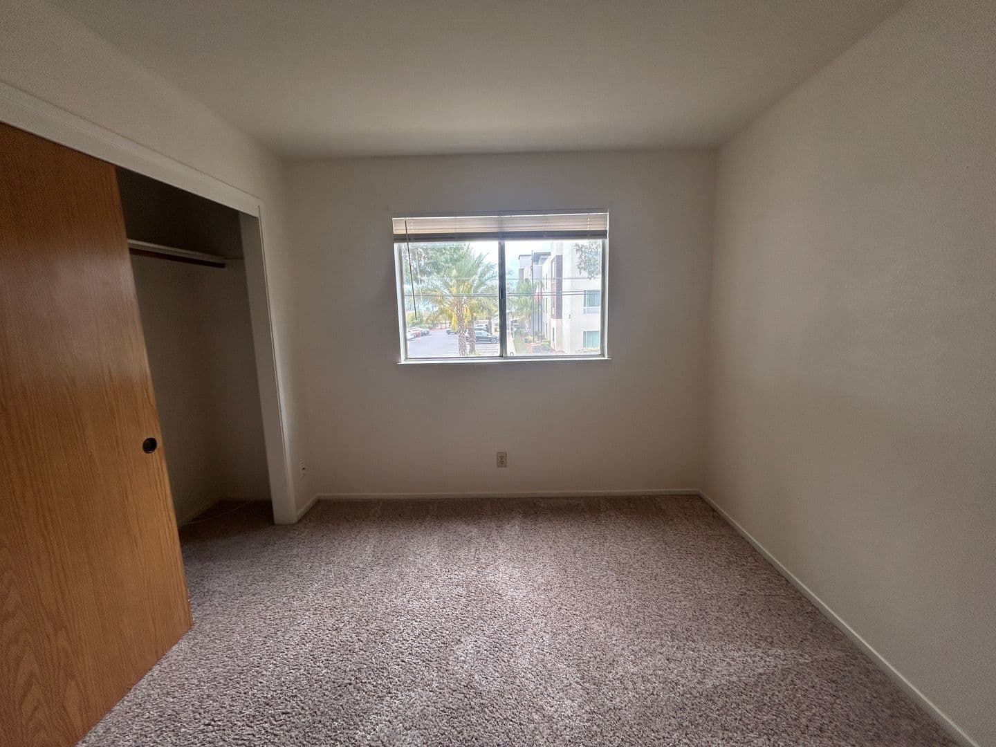 Merced Apartment: 154 South Parsons Ave. #B