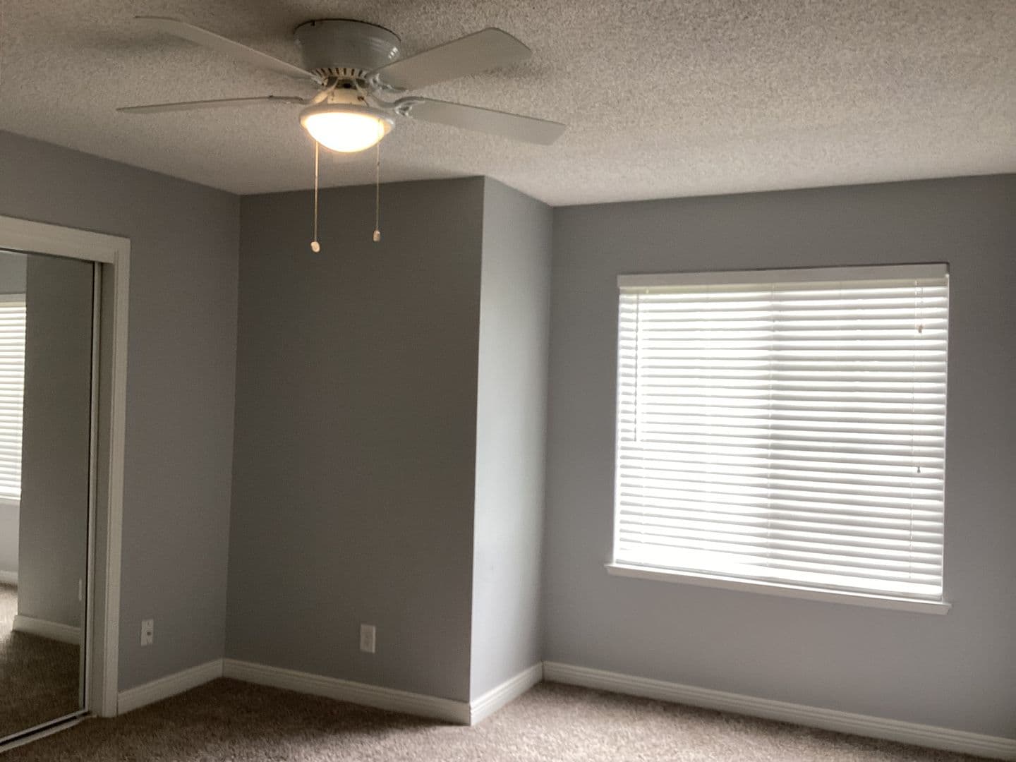 Fresno House: 9615 N Buttonwood Court