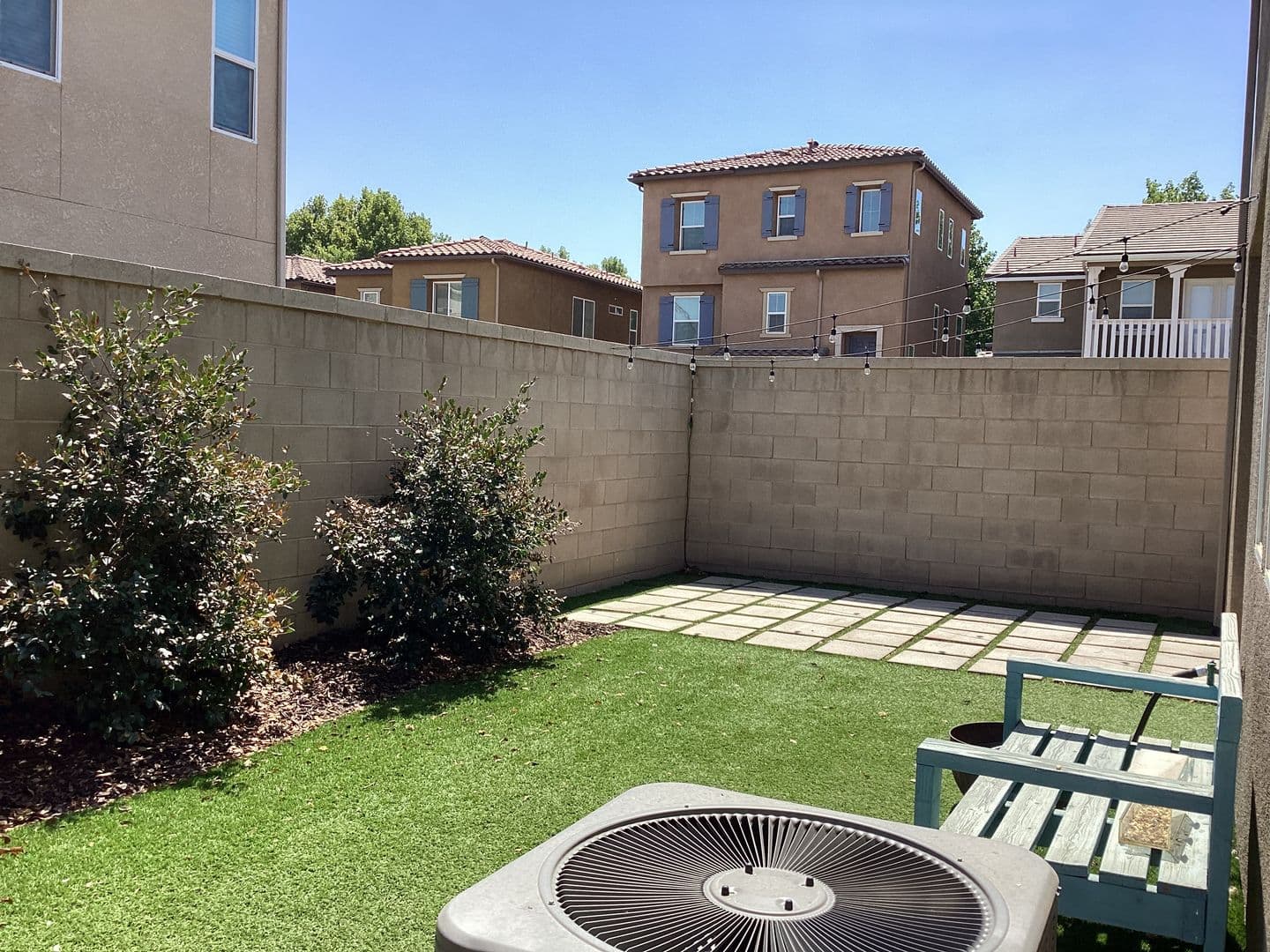Clovis House: 2573 Daisy Drive