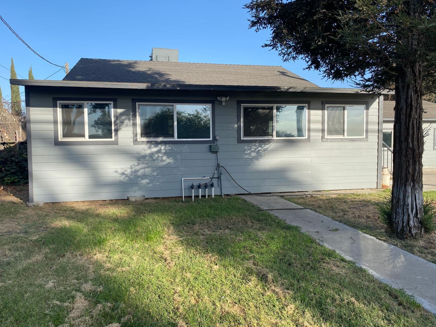 Hilmar House: 7468 Lander Avenue