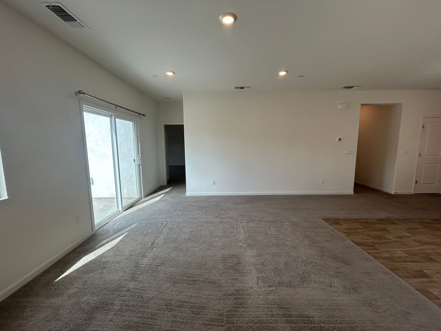 Patterson House: 931 Grimsby Lane