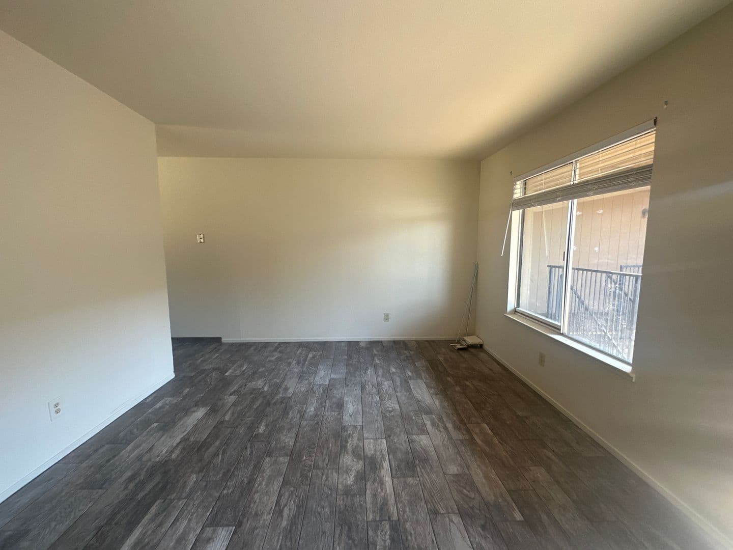 Merced Apartment: 32 South Parsons Ave. #C