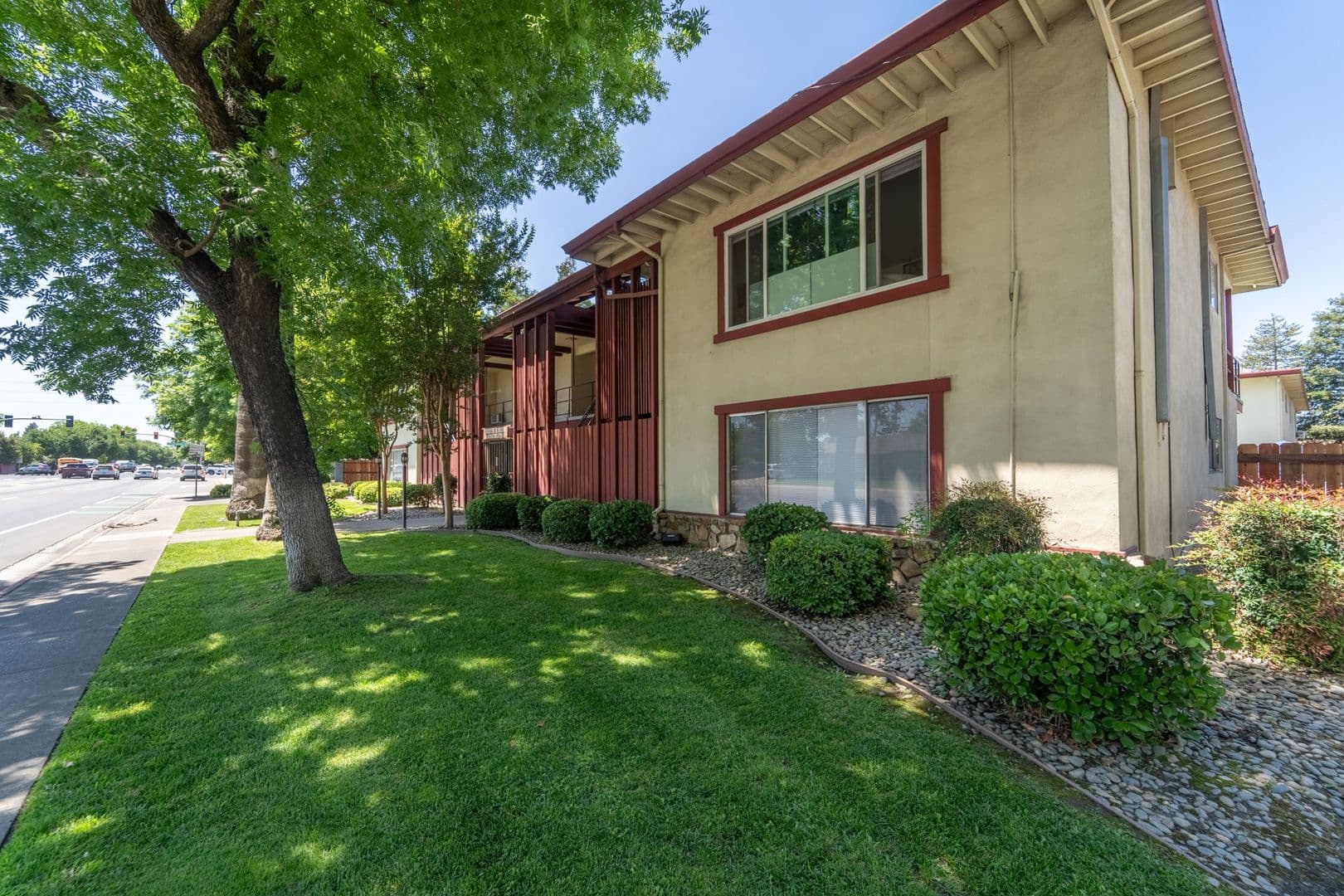 Modesto Apartment: 1821 Tully Road