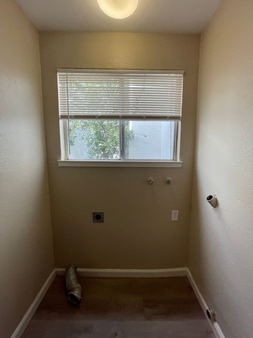 Ceres House: 2675 Parkway
