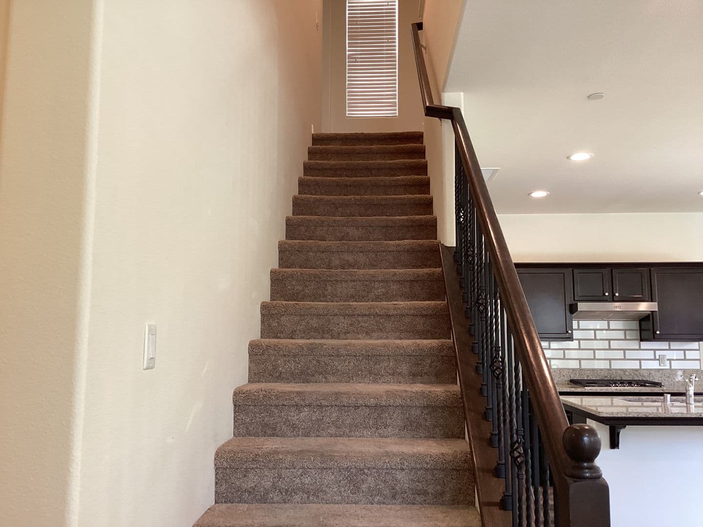 Clovis House: 2573 Daisy Drive