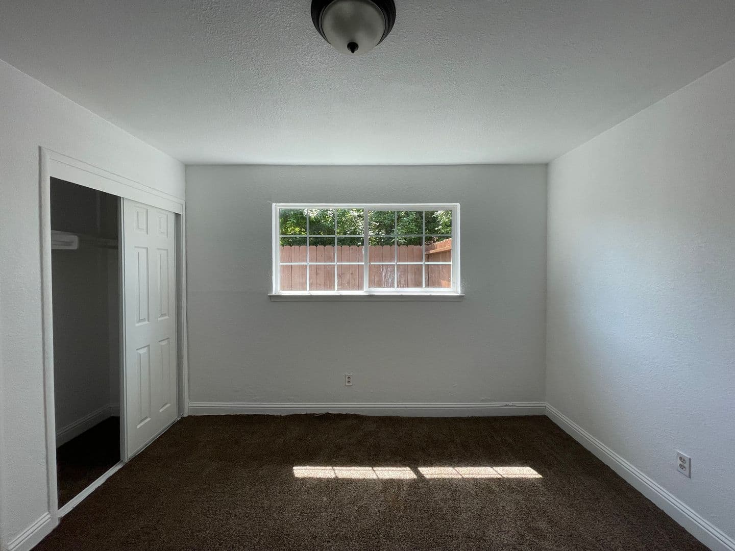 Olivehurst Apartment: 4357 College Way - #4