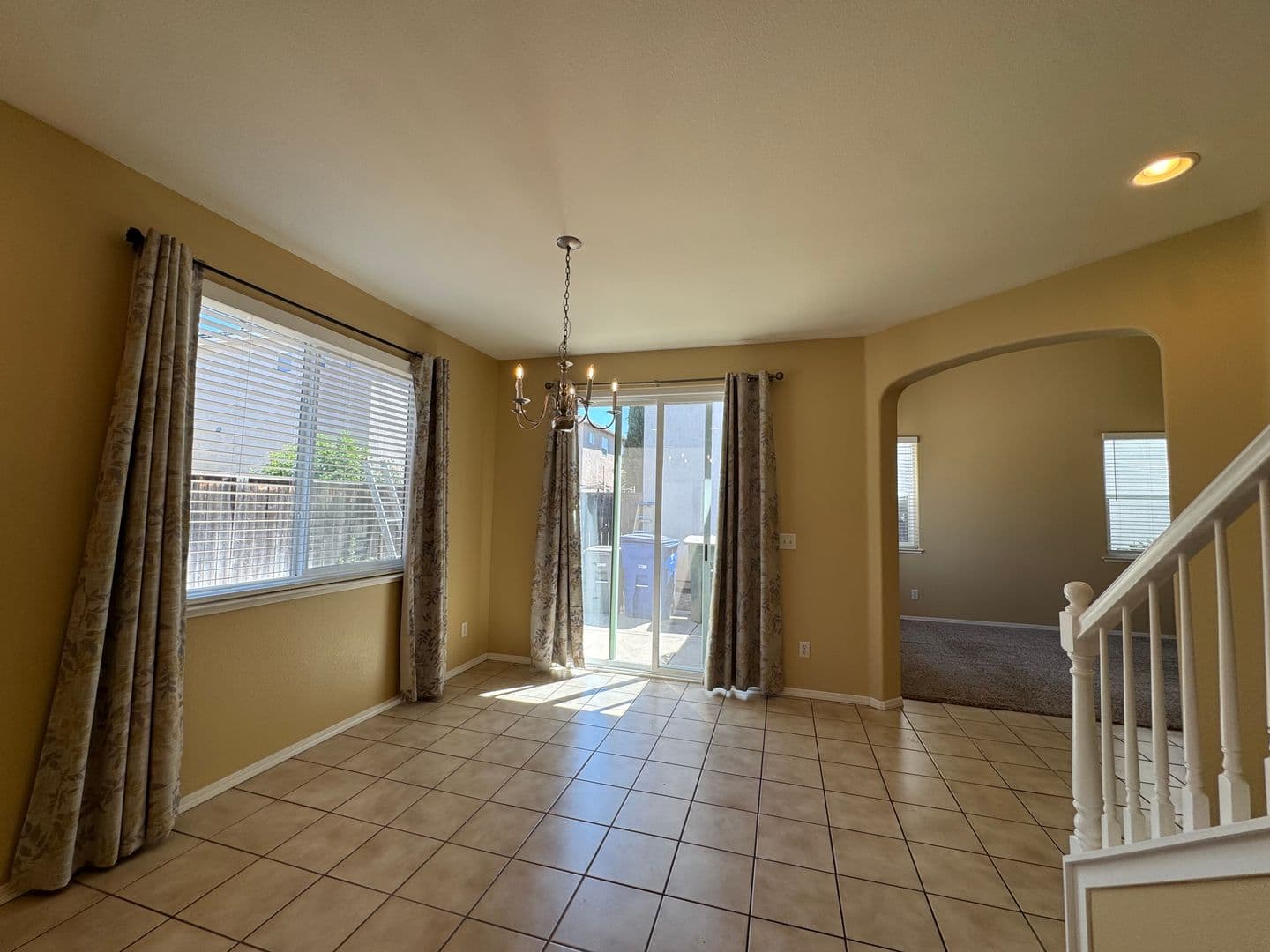 Clovis House: 747 W. Siena Lane