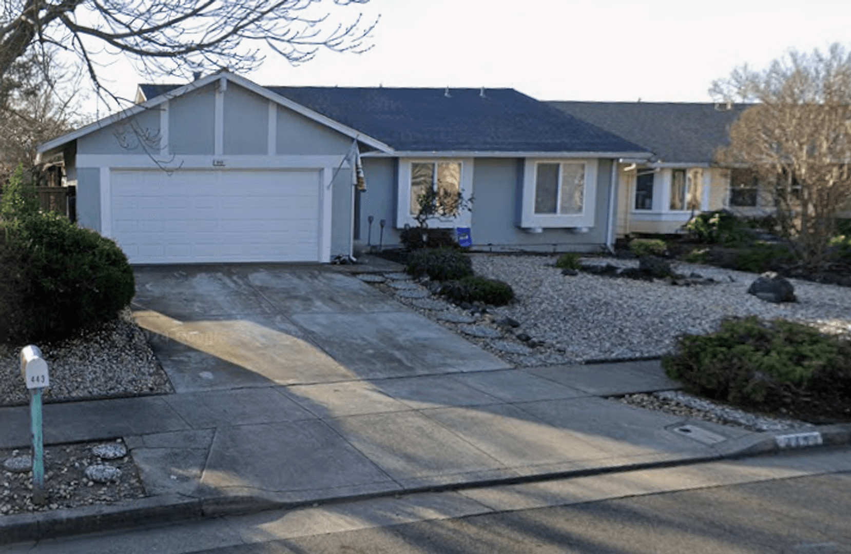 Santa Rosa House: 443 Nikki Drive