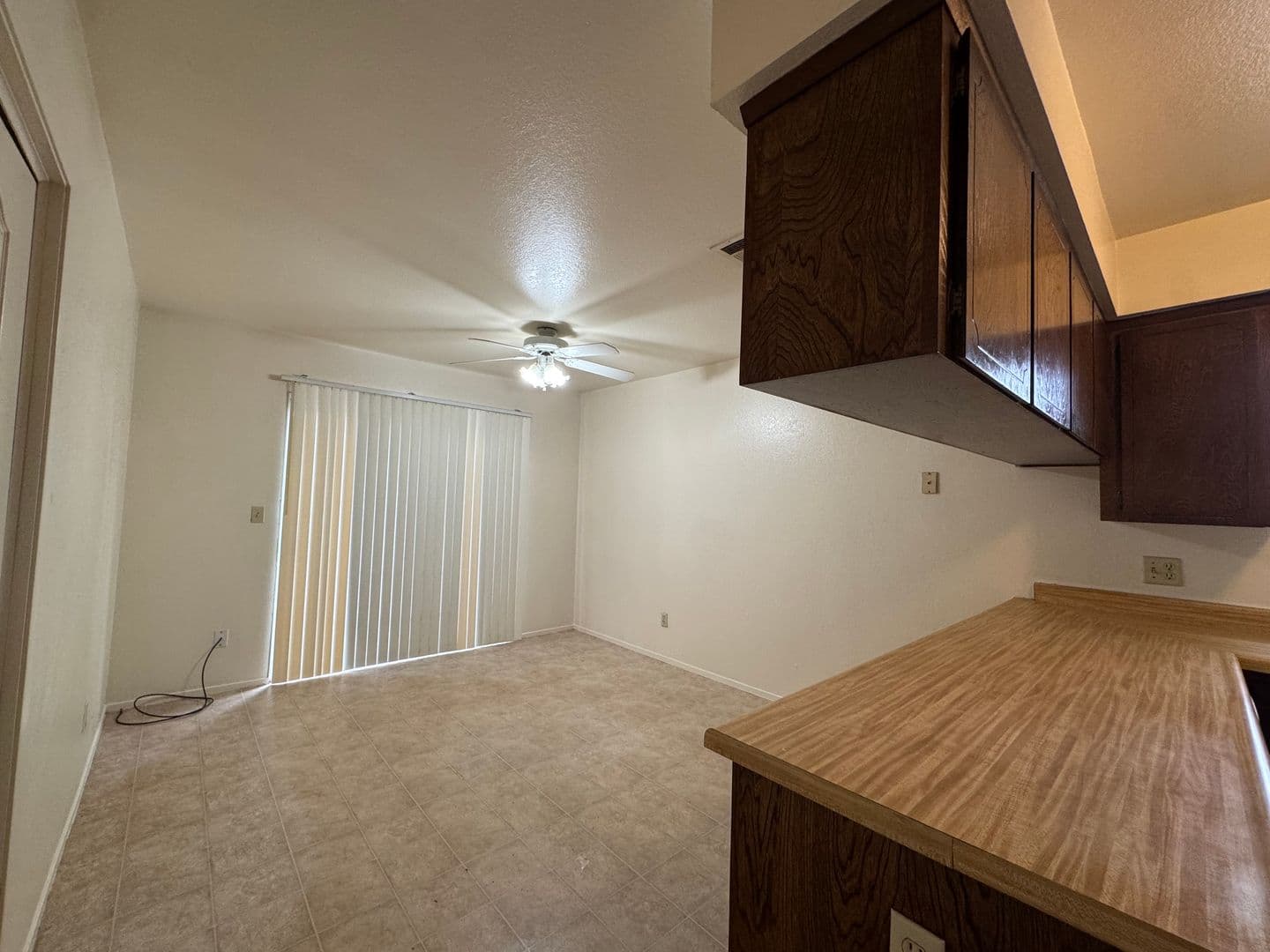 Clovis Apartment: 180 W. 9th Street