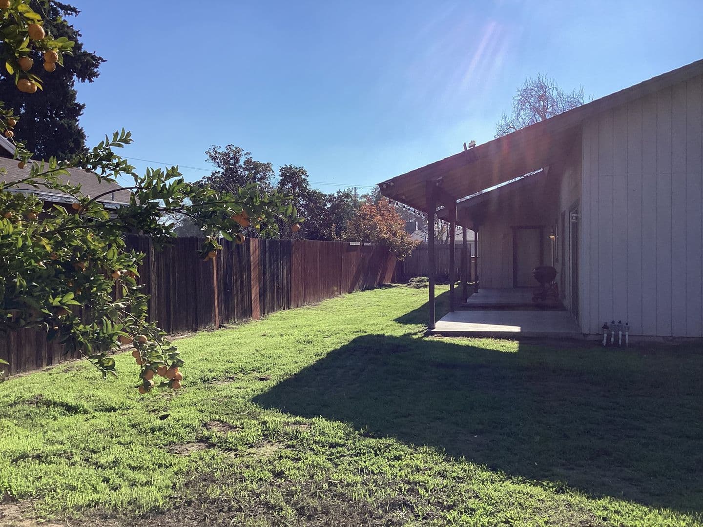 Fresno House: 3325 E. Pine Avenue