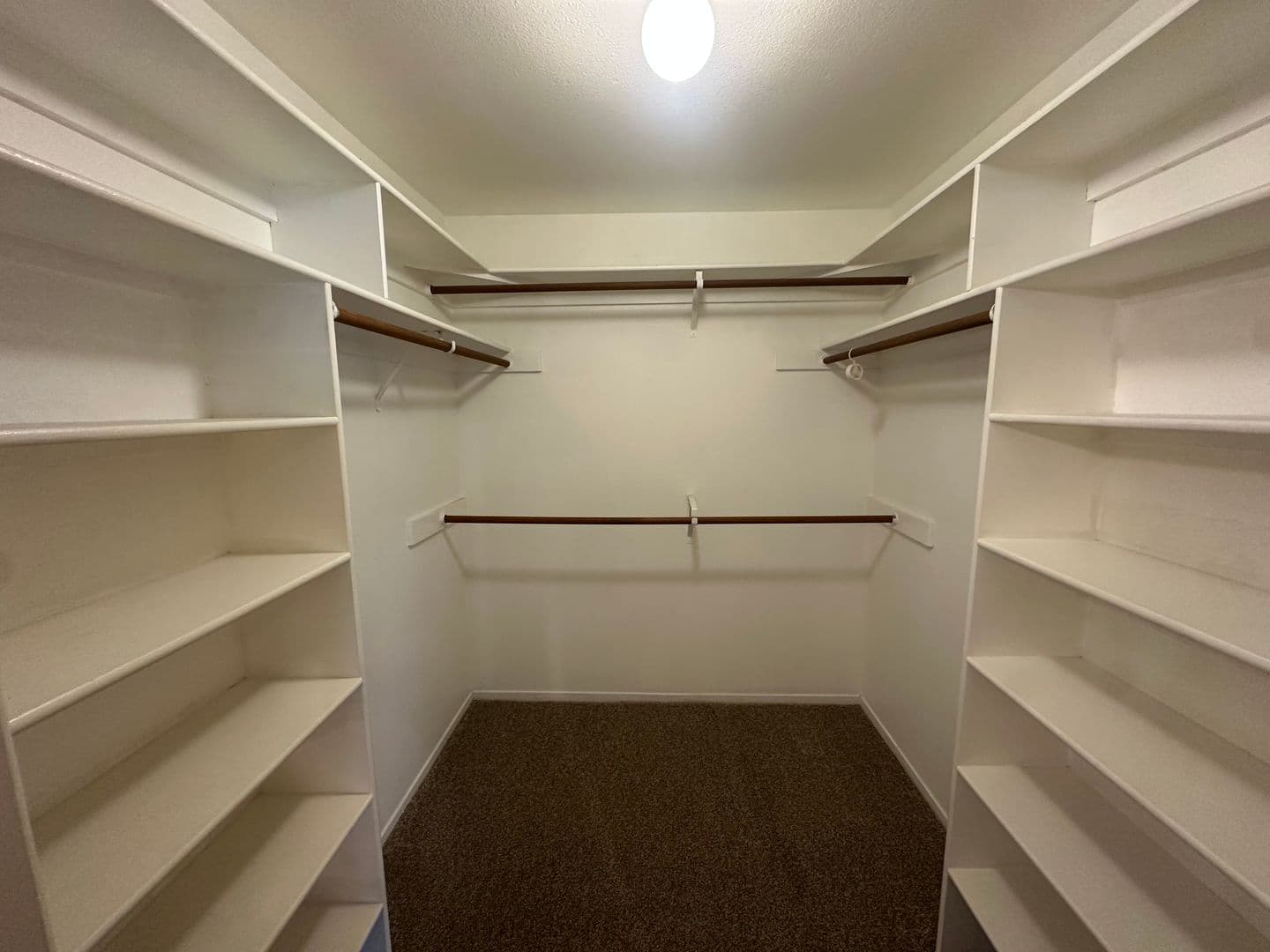 Modesto House: 1005 Westmont Ct