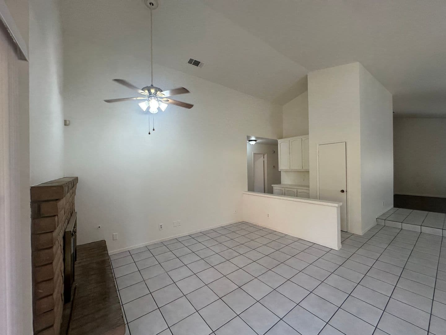 Modesto House: 2705 Twin Oak Ln