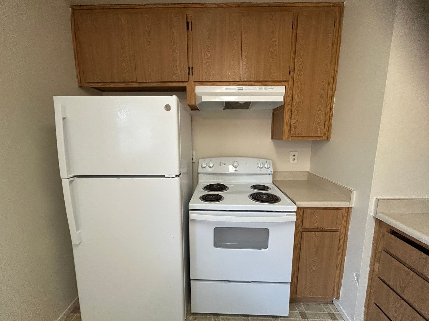 Merced Apartment: 154 South Parsons Ave. #C
