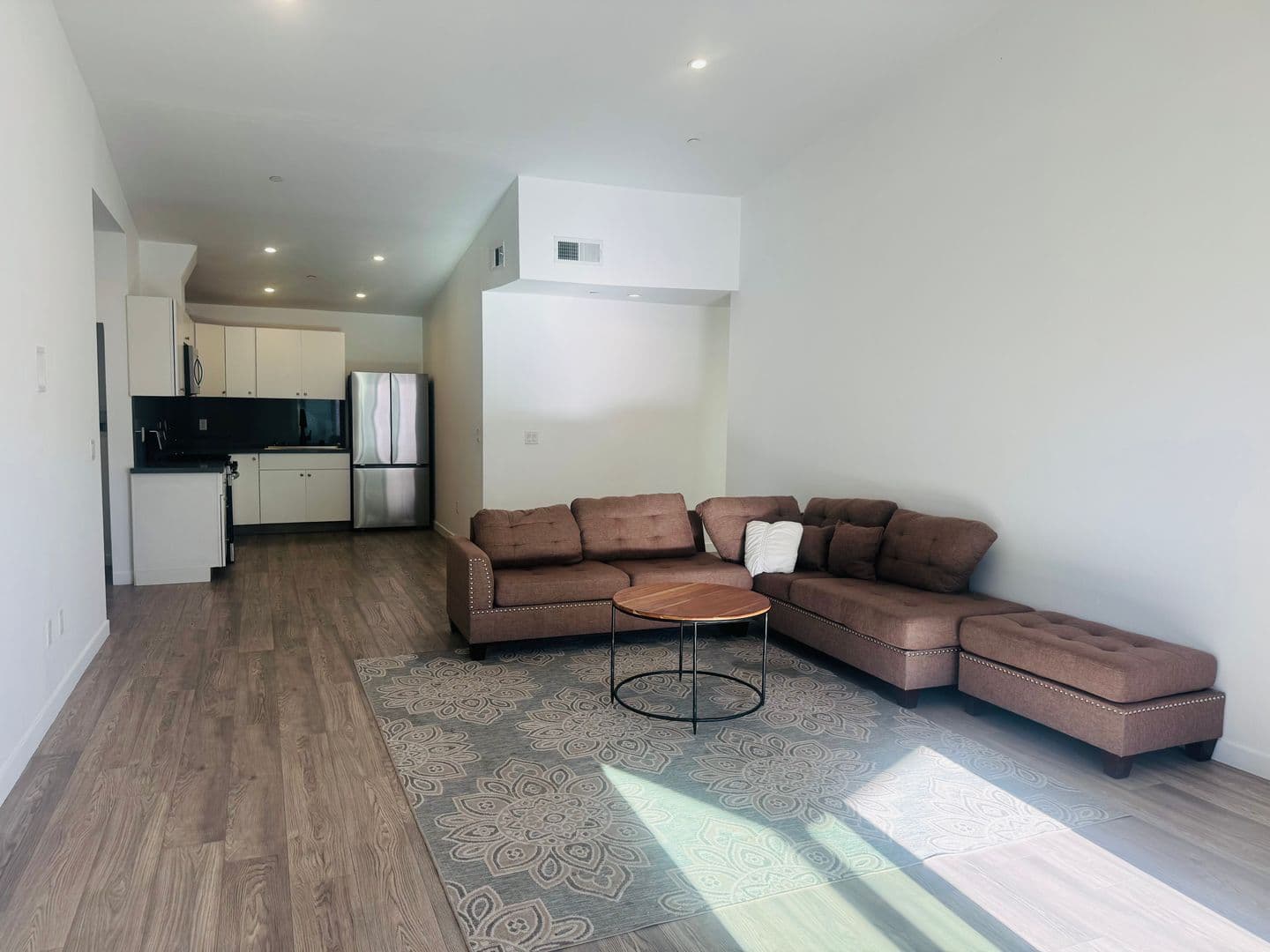Somis House: 4504 Arch Street