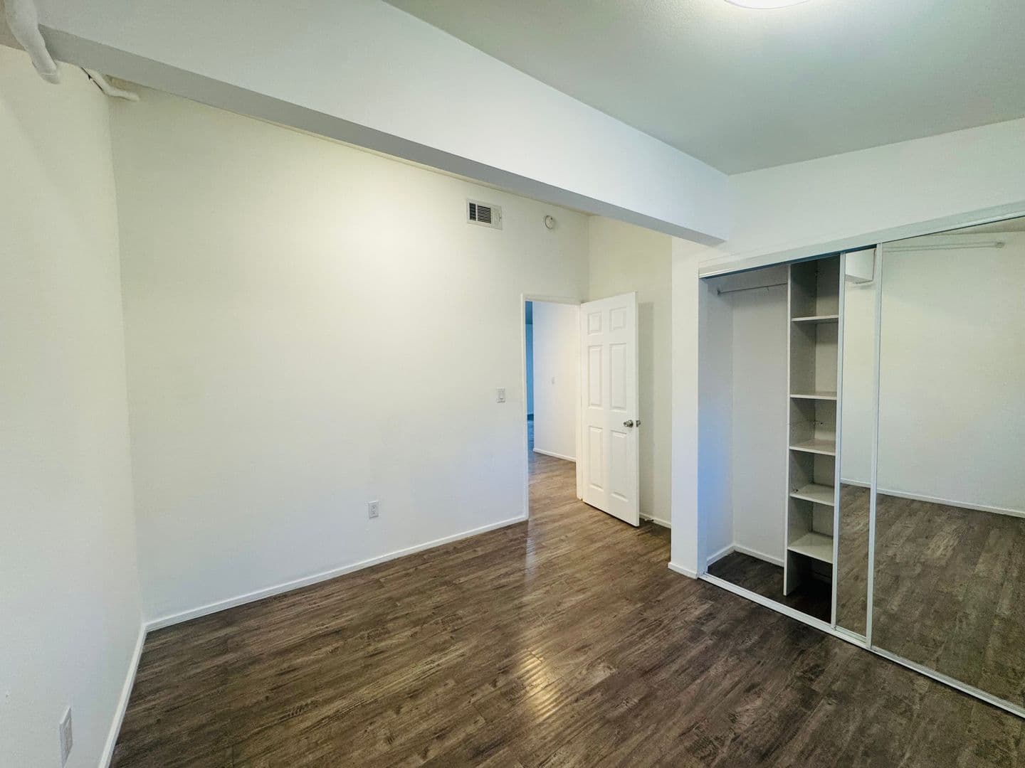 Somis House: 4506 Arch Street