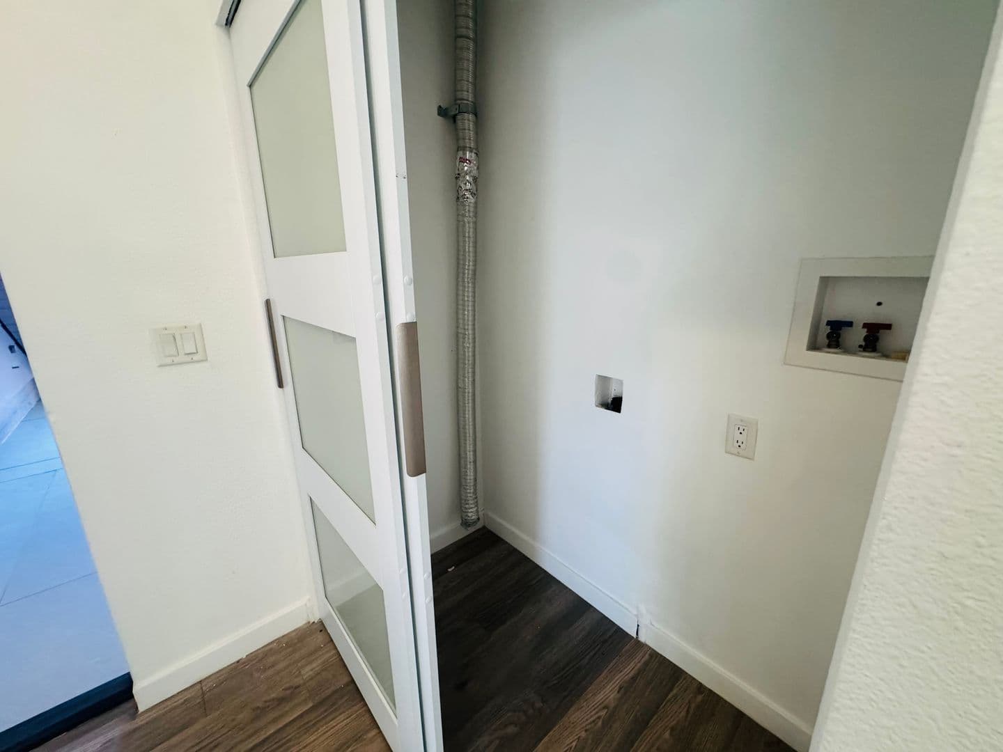 Somis House: 4504 Arch Street