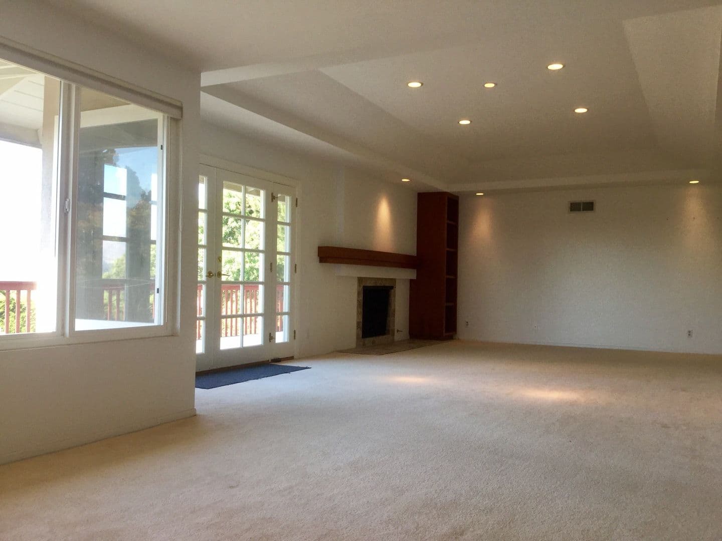 Camarillo House: 1021 Trueno Avenue