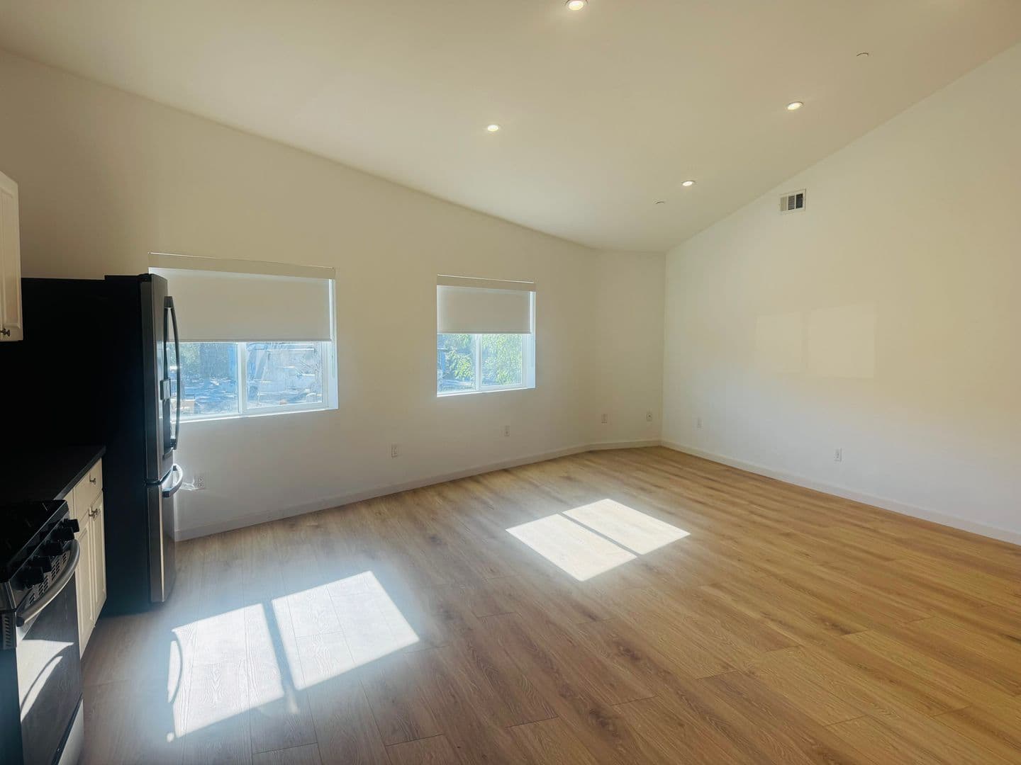 Somis House: 4530 Arch Street