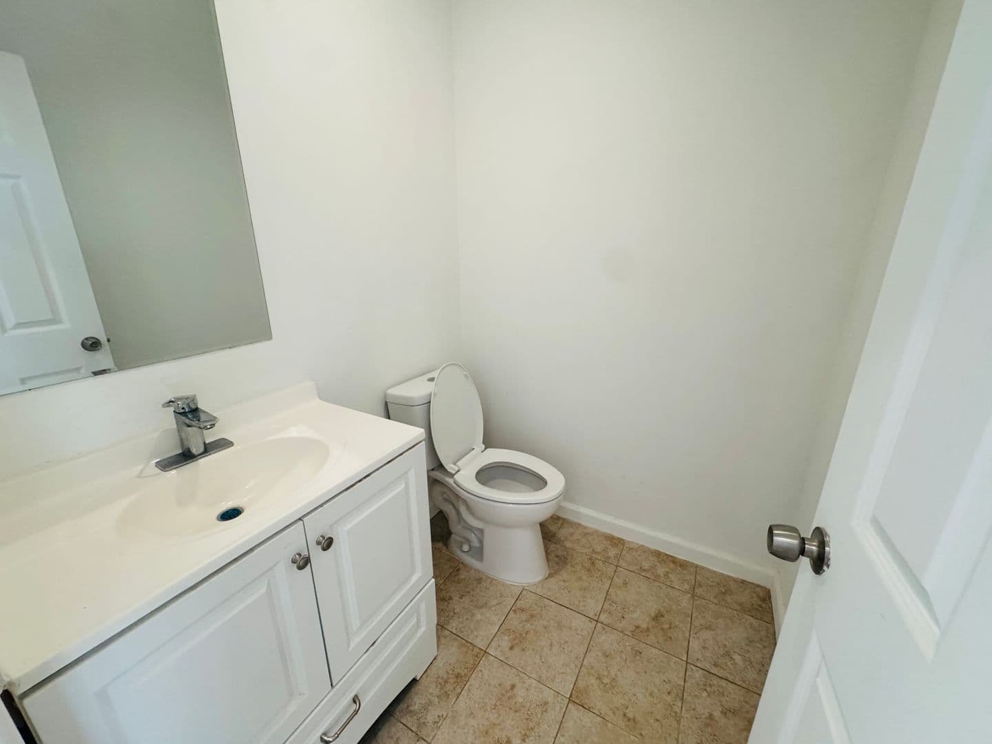 Somis House: 4530 Arch Street