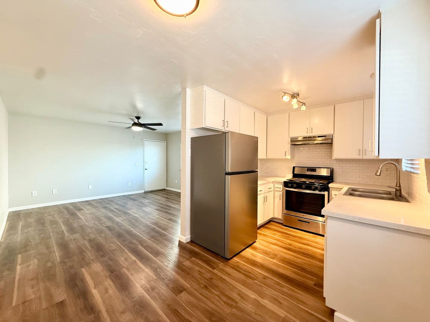 San Diego Apartment: 614-32 S Bancroft St.