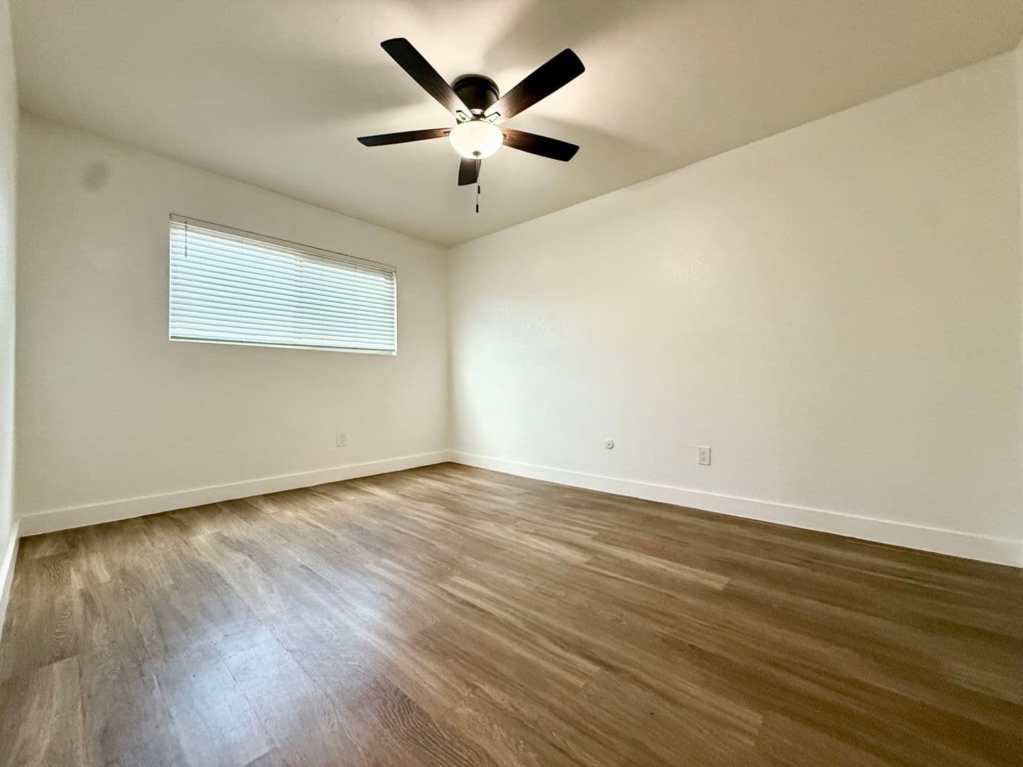 San Diego Apartment: 614-32 S Bancroft St.