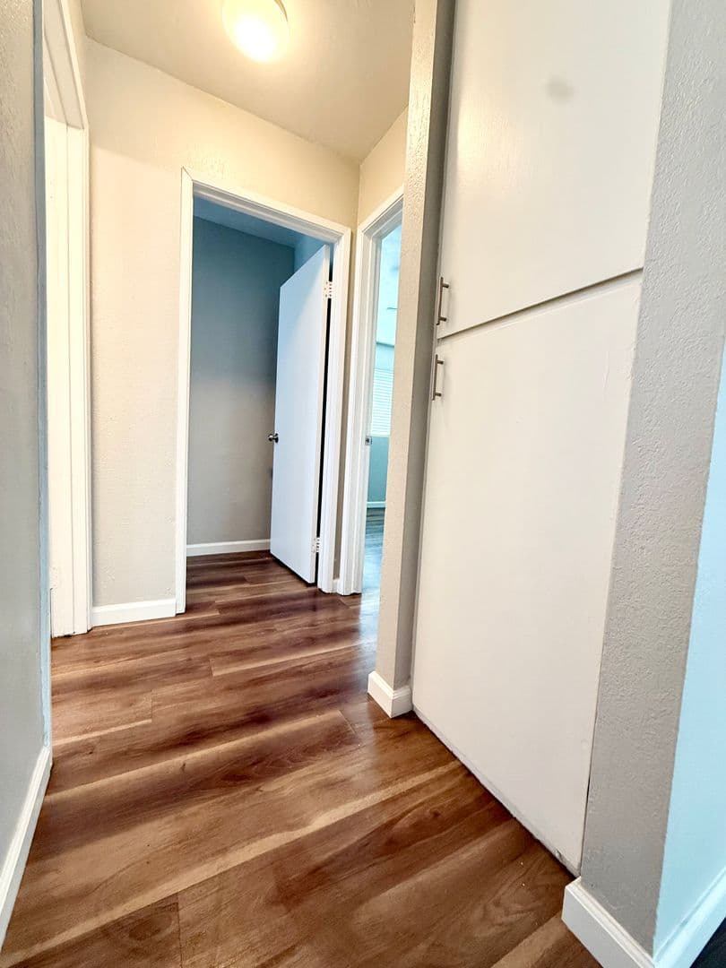 San Diego Apartment: 614-32 S Bancroft St.