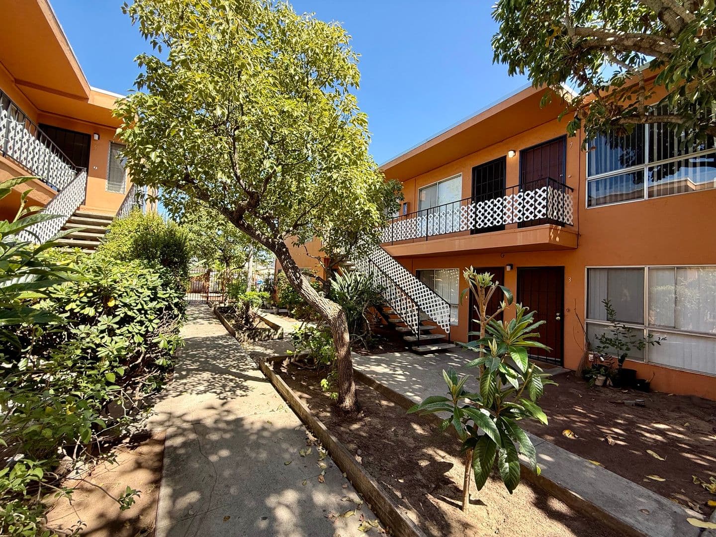 San Diego Apartment: 3686-3696 Marlborough Ave.