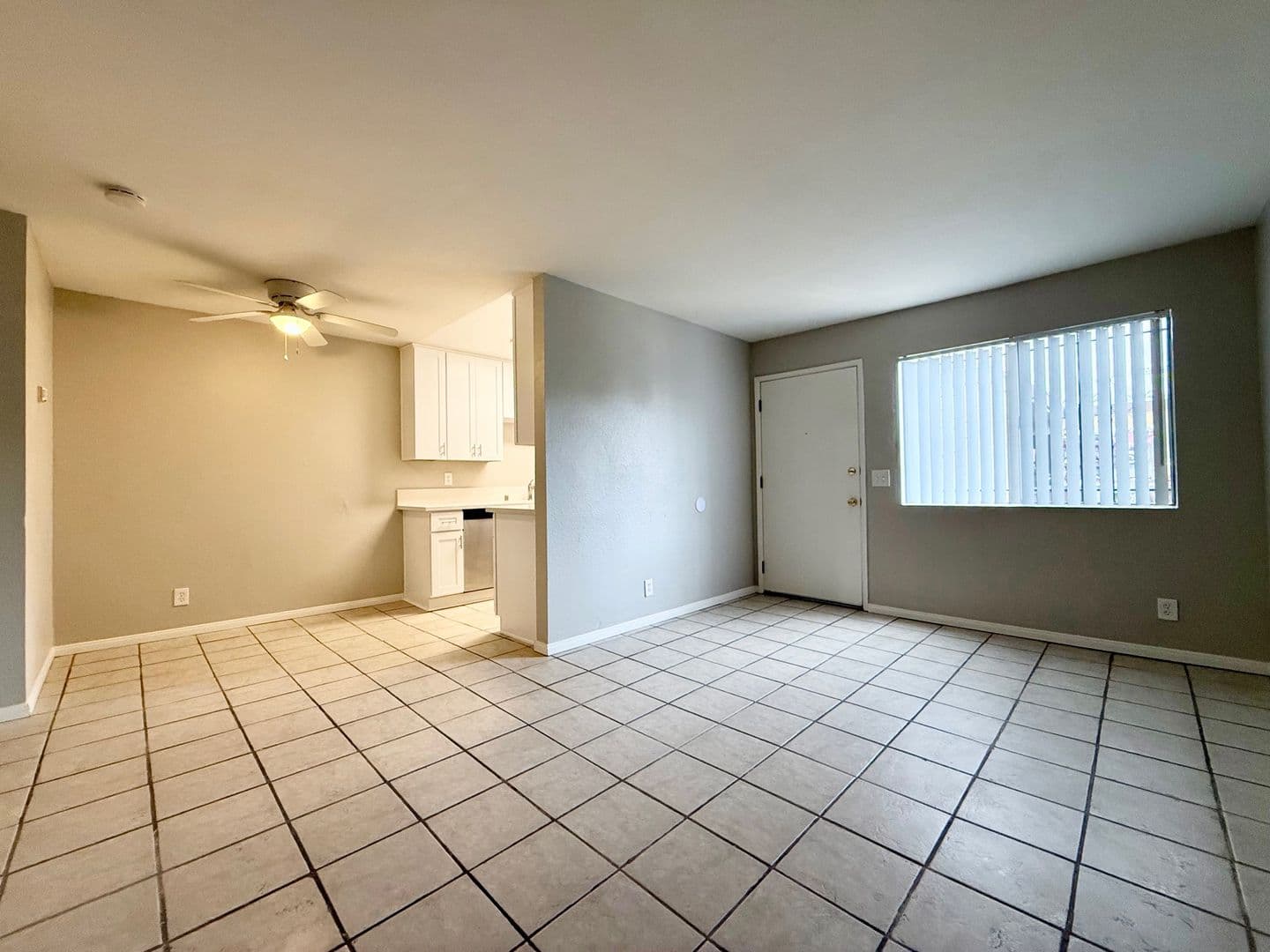 San Diego Apartment: 430 S. Willie James Jones Ave.