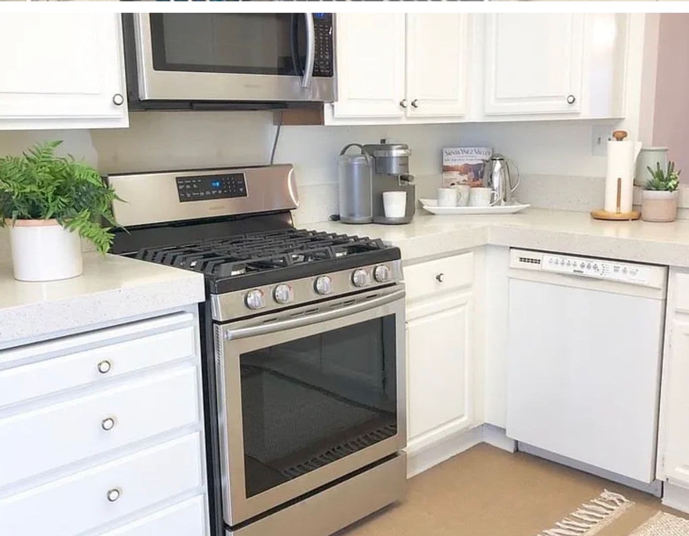 Port Hueneme House: 2609 Explorer Cv