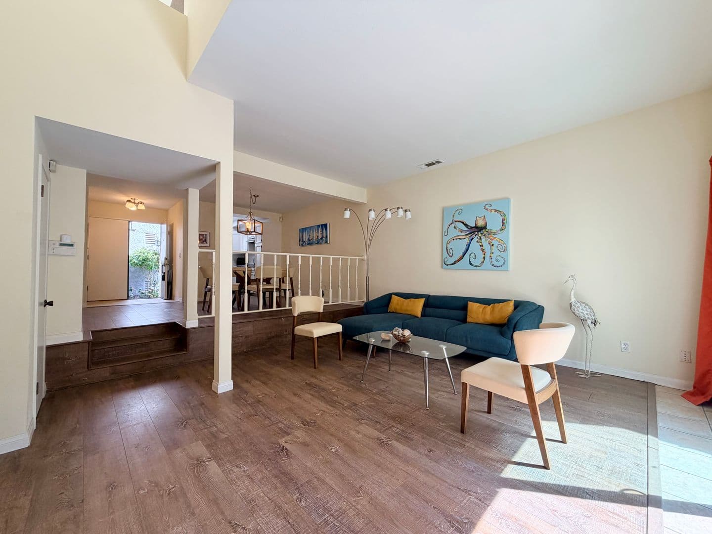 Oxnard House: 5413 Driftwood Street