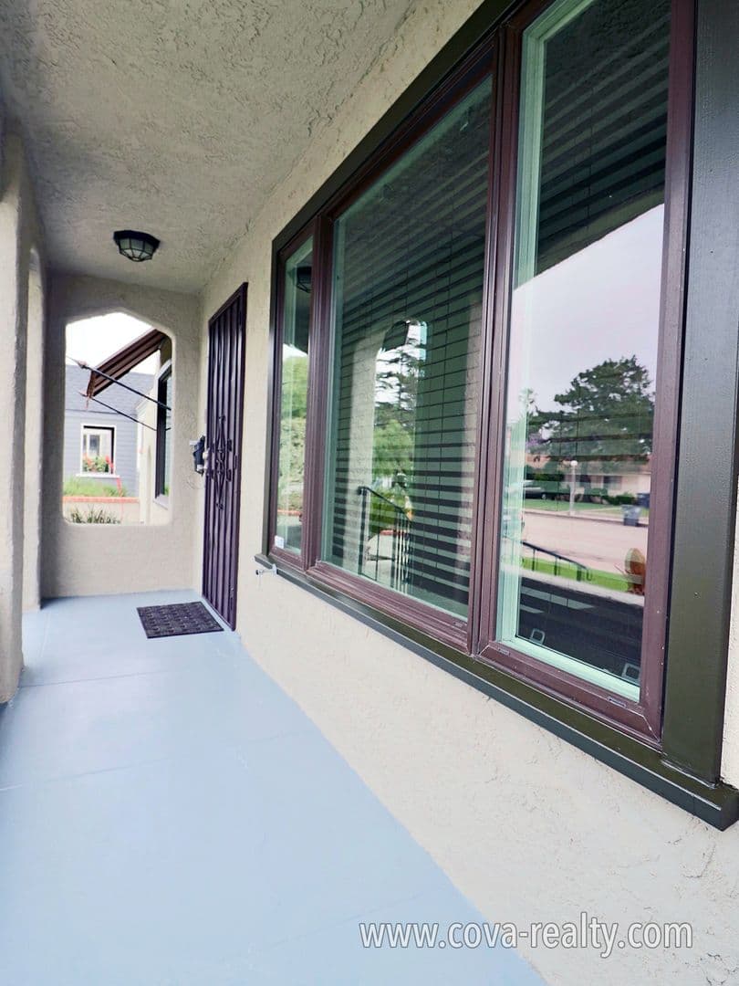 Oxnard House: 625 Palm Dr.