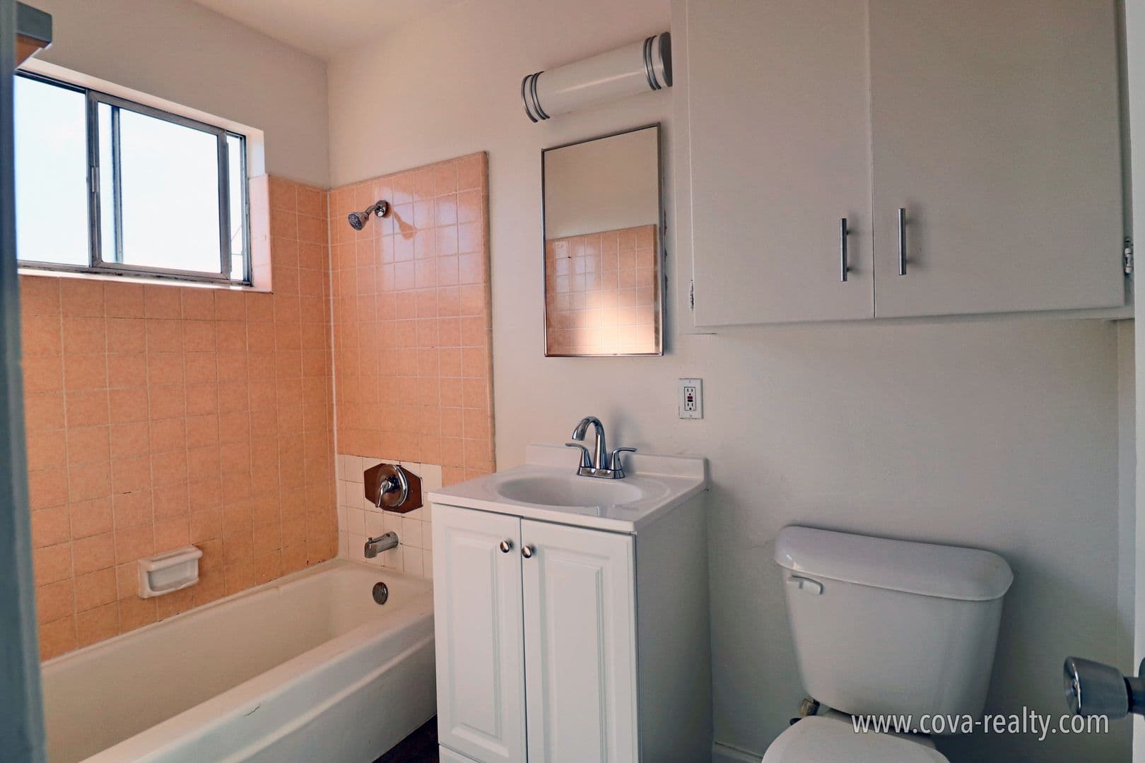 Oxnard Apartment: 500 Cuesta Del Mar Drive
