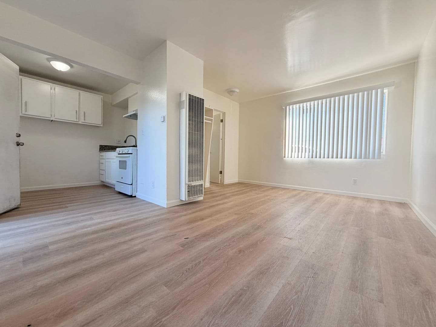 Oxnard Apartment: 441/451 Cuesta Del Mar Drive