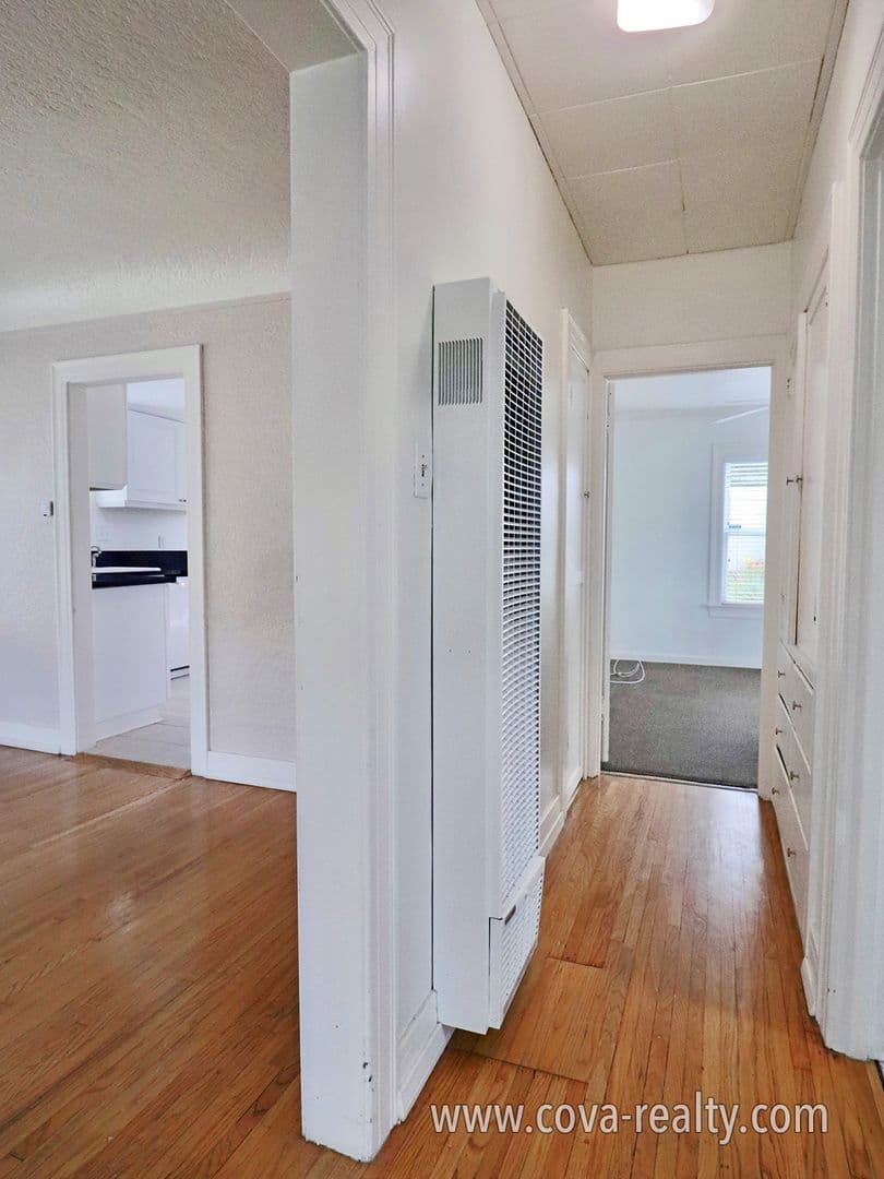 Oxnard House: 625 Palm Dr.