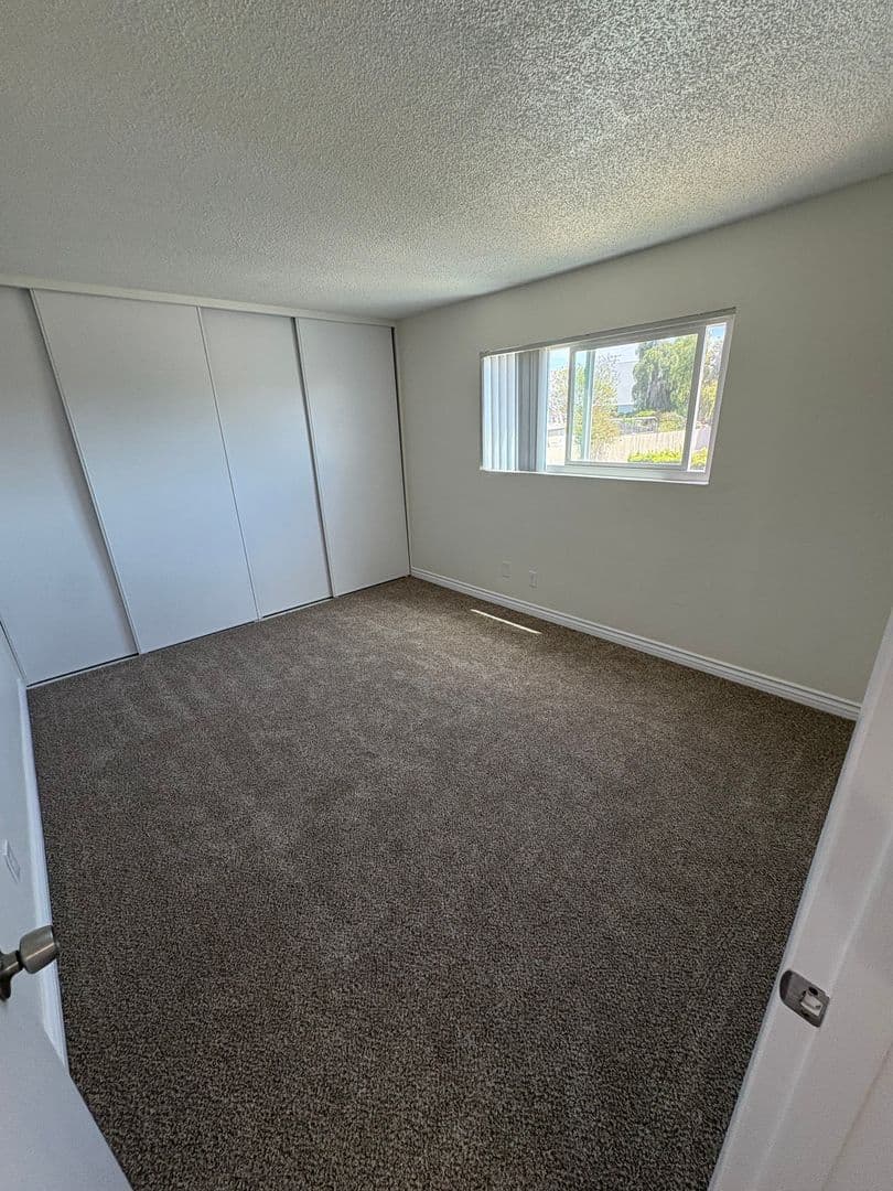Chula Vista Apartment: 222 G St.