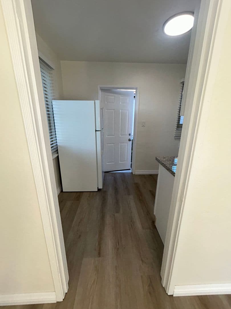 Chula Vista Apartment: 184 F St.