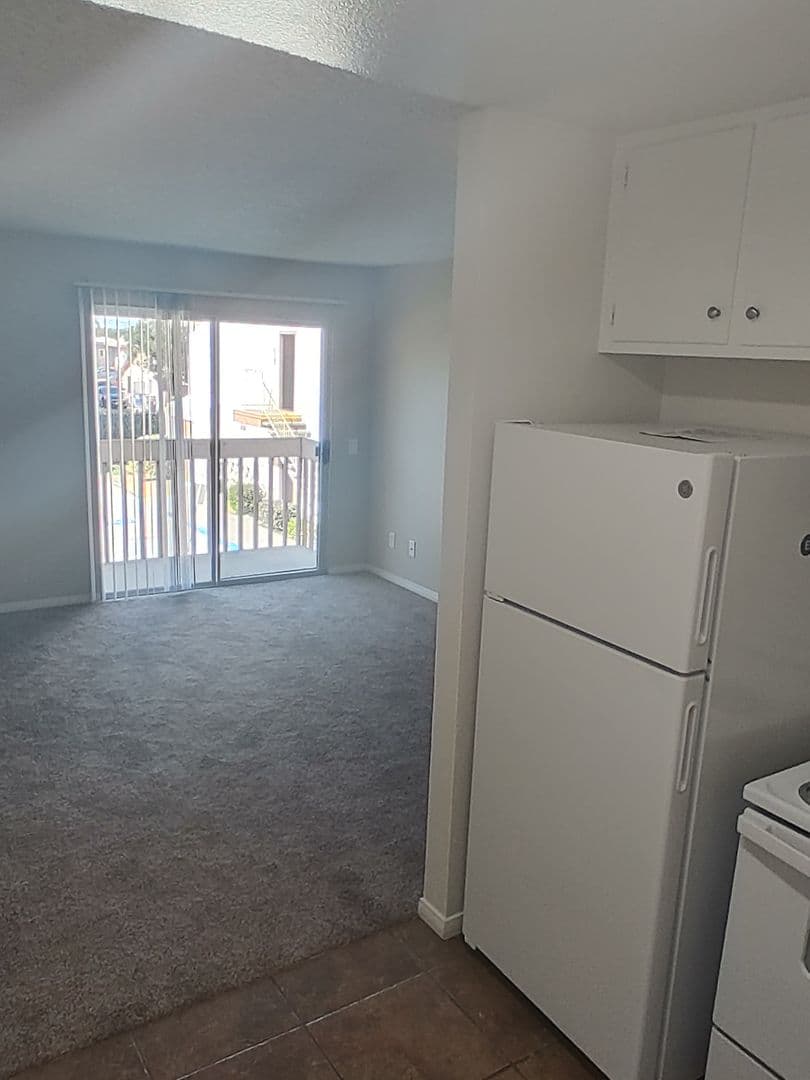 Chula Vista Apartment: 1241 5th Ave.