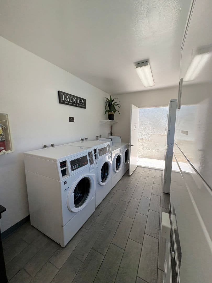 Chula Vista Apartment: 222 G St.