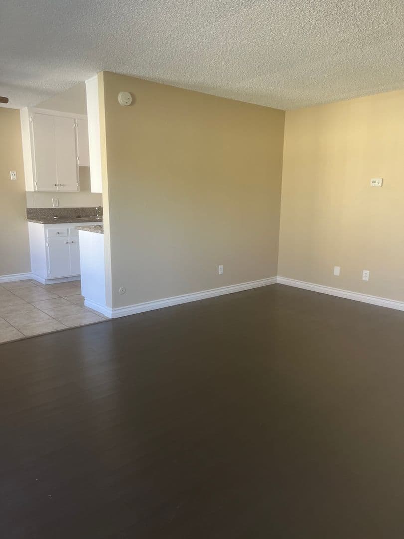 Chula Vista Apartment: 272 Kennedy St.