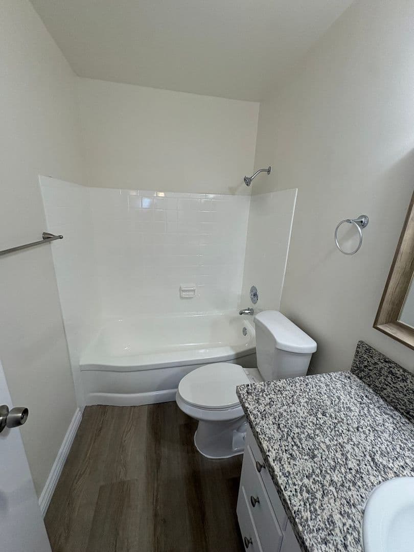 Chula Vista Apartment: 222 G St.