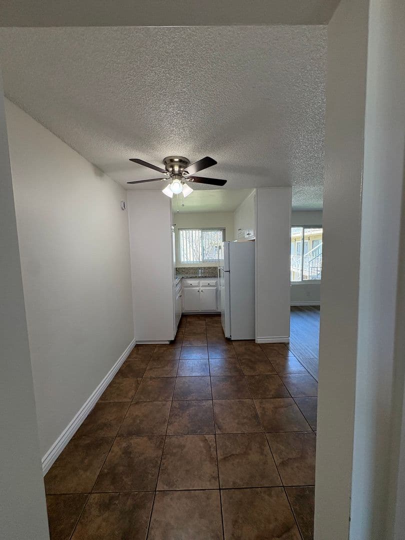 Chula Vista Apartment: 222 G St.