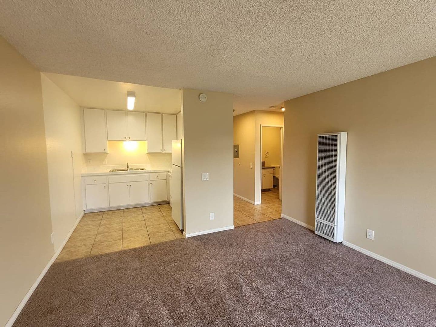 Chula Vista Apartment: 1241 5th Ave.