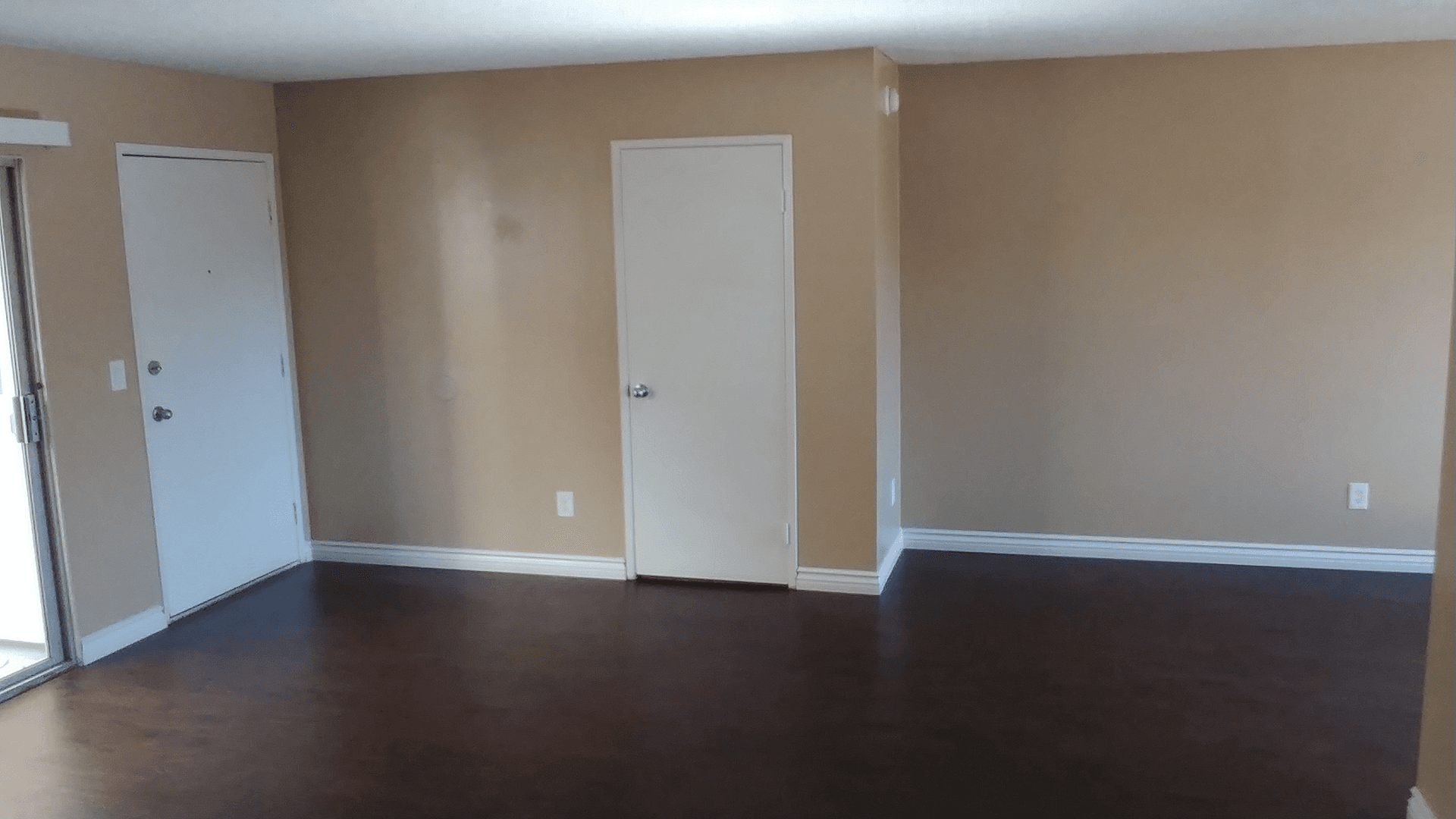 Chula Vista Apartment: 370 K St.